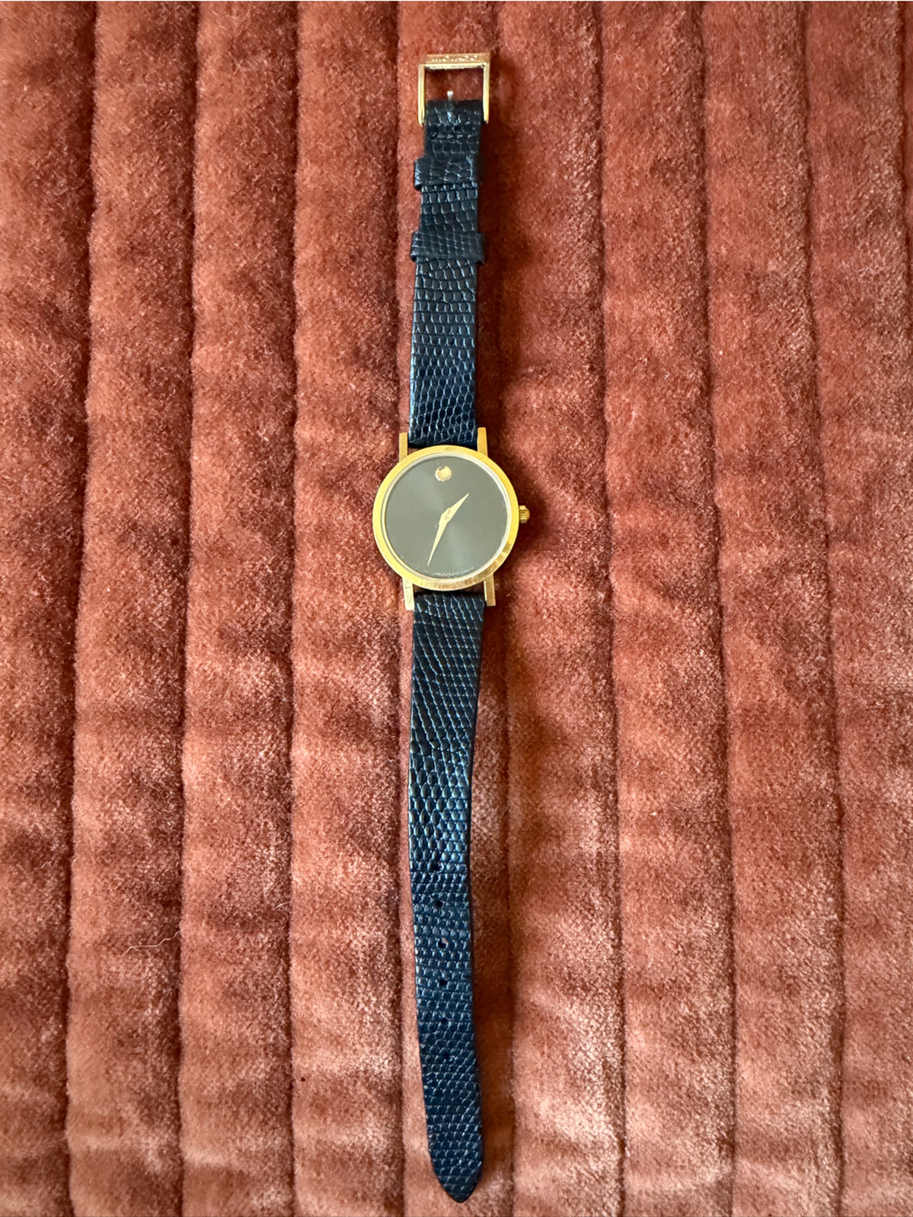 Movado Women’s Museum Watch 25mm Black Dial Gold Tone Round 87-24-832